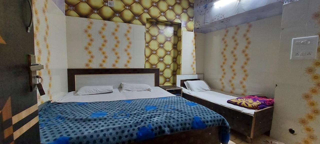 Mj Chawla Homestay Double Bed Attached Bathroom Room Amritsar Extérieur photo