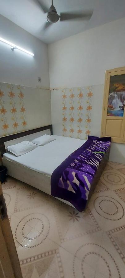 Mj Chawla Homestay Double Bed Attached Bathroom Room Amritsar Extérieur photo