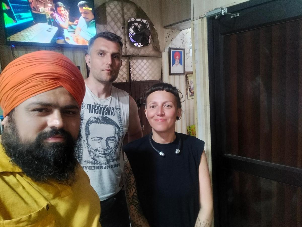 Mj Chawla Homestay Double Bed Attached Bathroom Room Amritsar Extérieur photo
